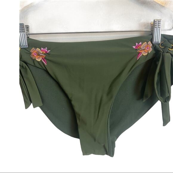 Bikini Bottom Womens L 12-14 Green Floral Embroidered Ruched Boho Side Ties - Picture 2 of 12